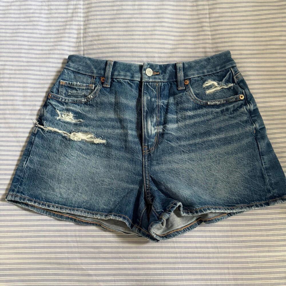 American Eagle Curvy Mom Shorts